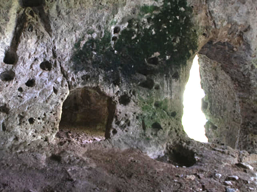Il Treja nascosto: Castello dell’Agnese e S.Maria di Castelvecchio – 5 giugno 2022