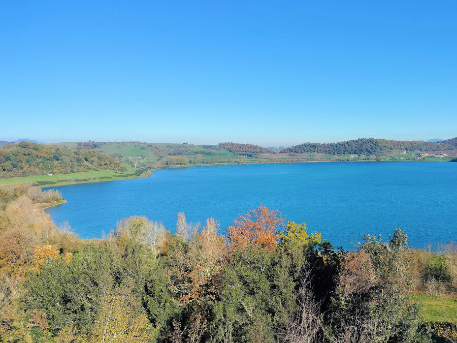 AL COMPLETO Tra i Laghi di Bracciano e Martignano – 5 marzo 2023