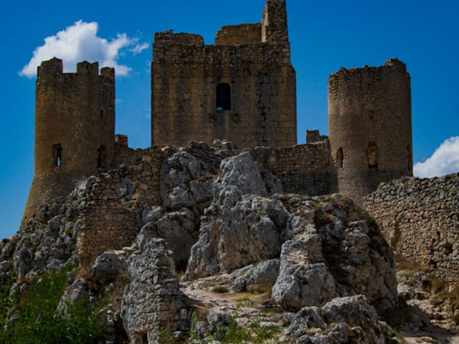 Rocca Calascio: un Tuffo nel Medioevo – 26 maggio 2024